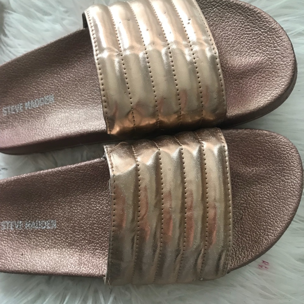 Rose gold slides